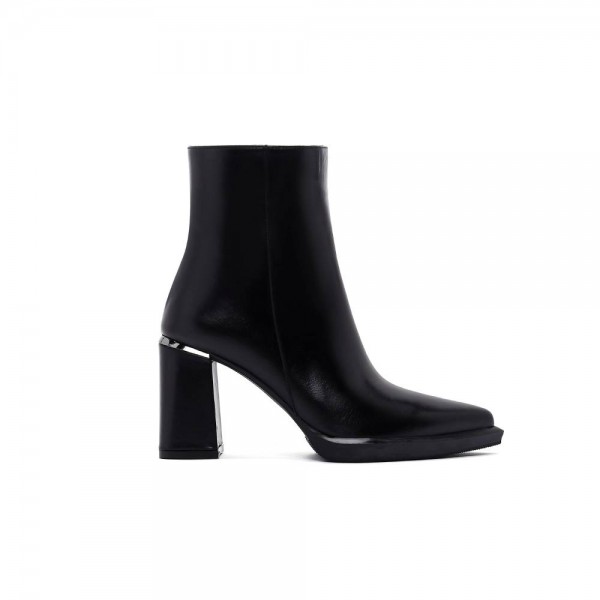 Fermuarlı Kalın Topuklu Deri Bot